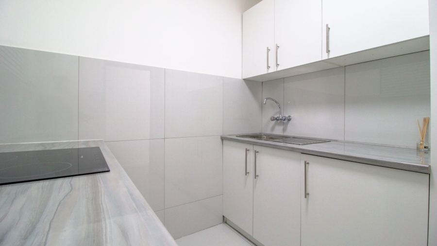 2 Bedroom Property for Sale in Woodstock Western Cape